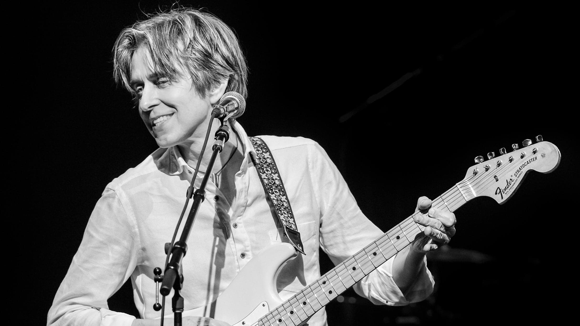 ERIC JOHNSON IN CONCERTO