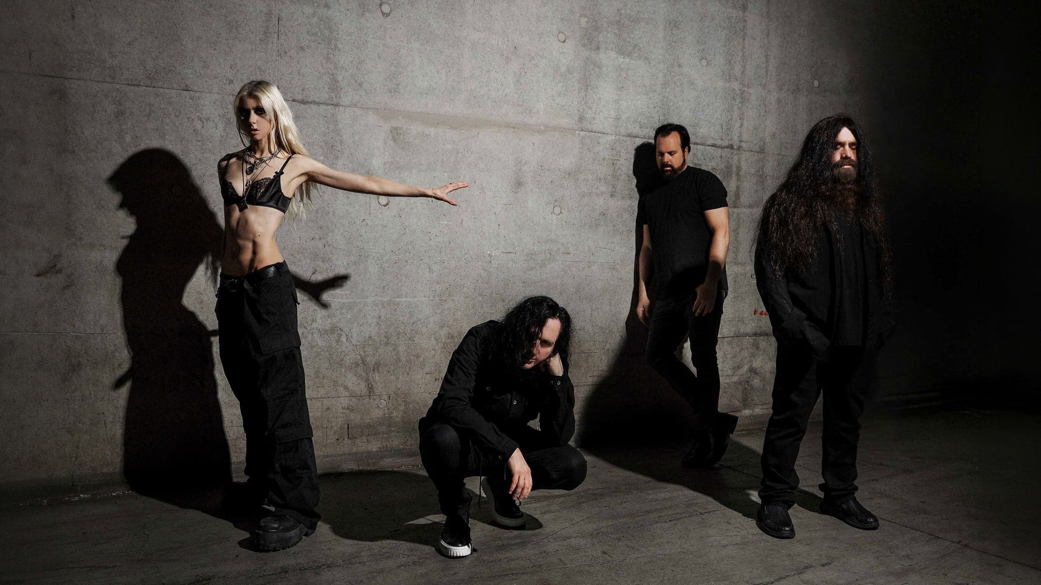 The Pretty Reckless - DEAR GOD TOUR