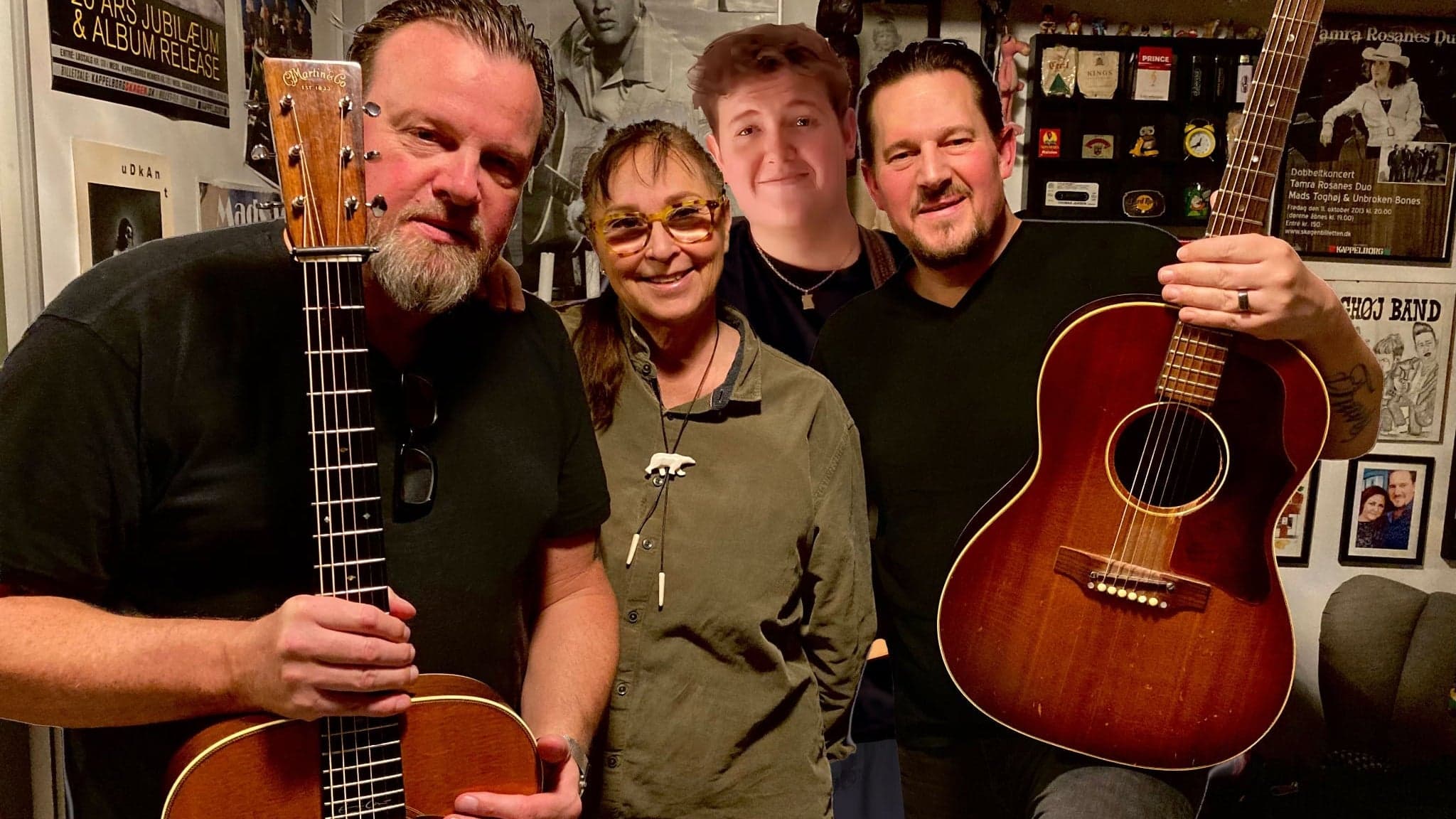 Helle Lynge, Mads Toghøj, Søren Bøje og Travis Toghøj